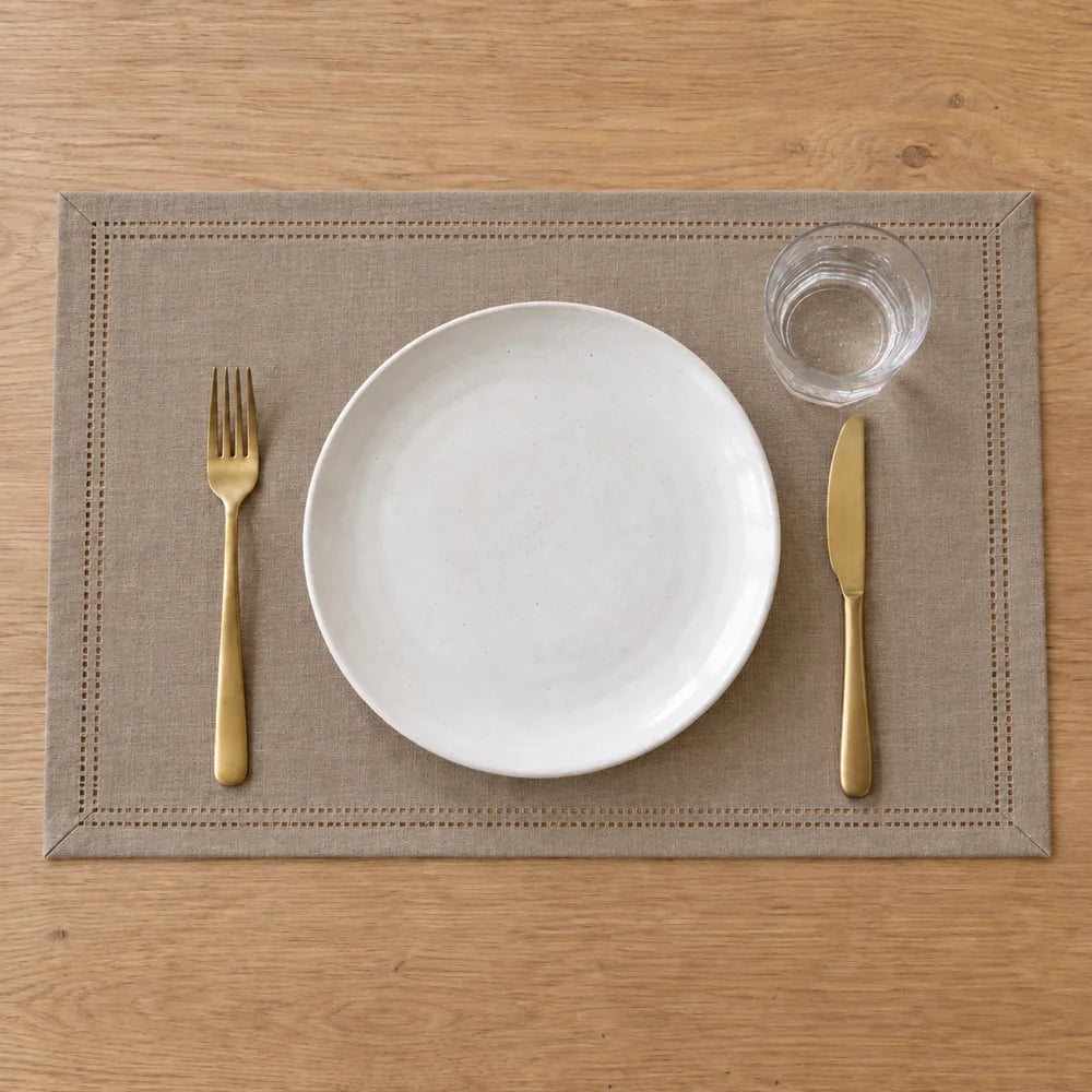 Taupe placemat, double hemstitched