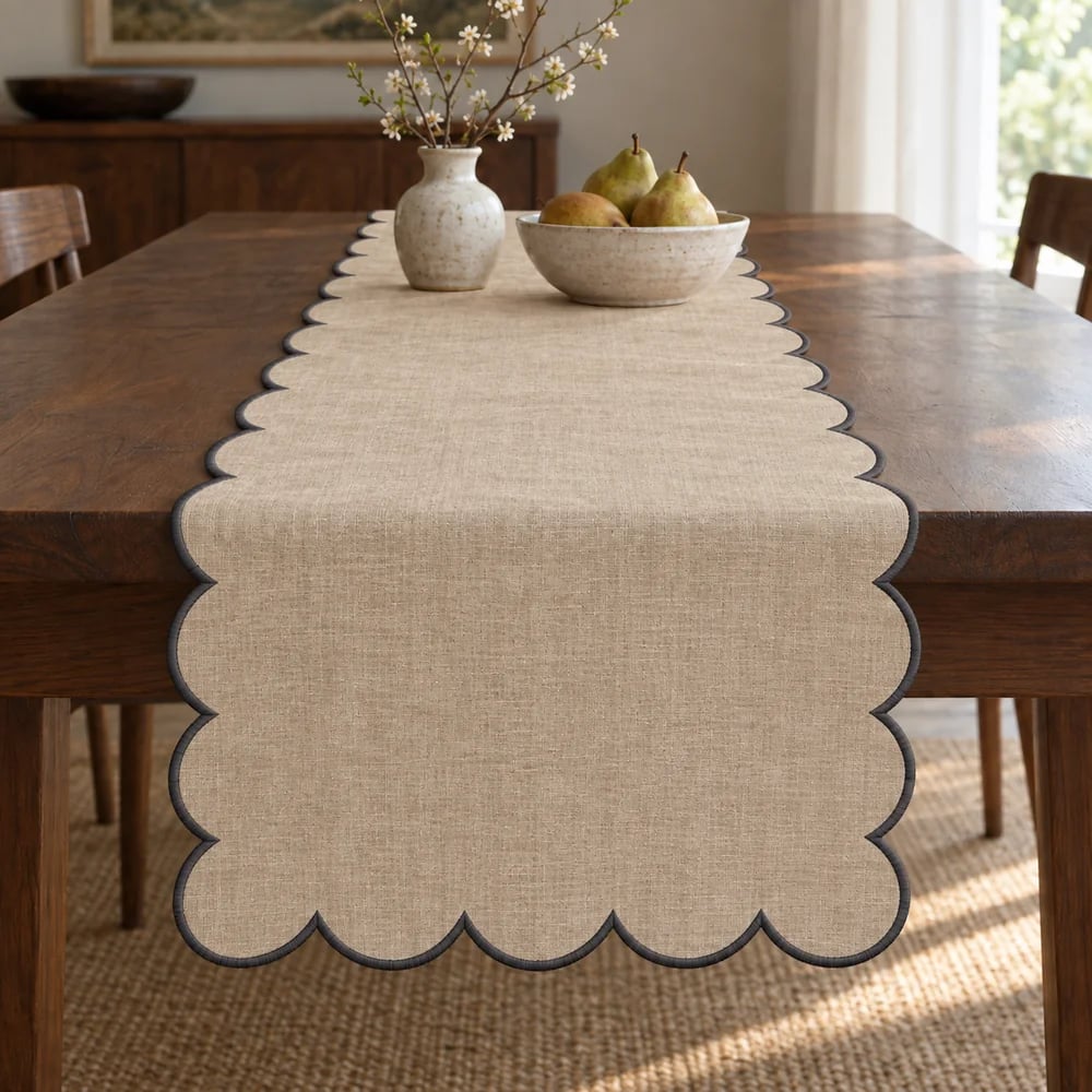 Flax table runner, scalloped edge